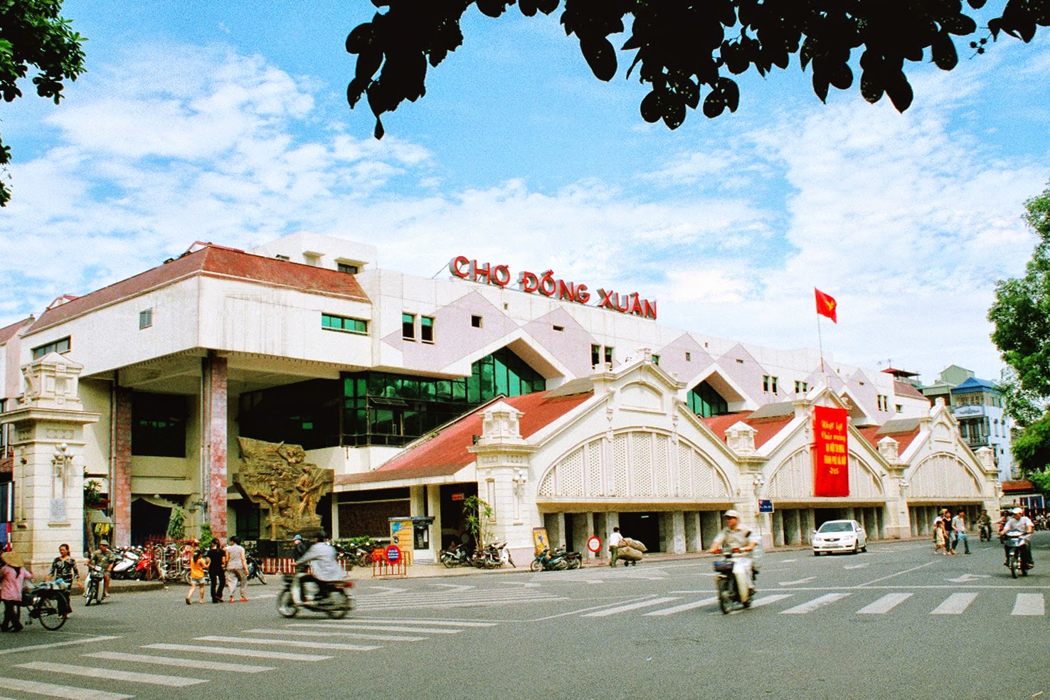 Các khu chợ nổi tiếng của Việt Nam - 越南文化